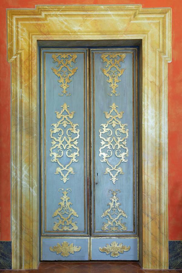 ボローニャ Palazzo Di Alcina - Residenza D'Epoca - Luxury- Bed & Breakfast エクステリア 写真
