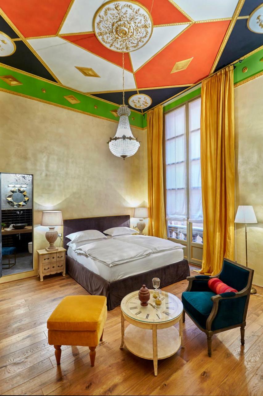 ボローニャ Palazzo Di Alcina - Residenza D'Epoca - Luxury- Bed & Breakfast エクステリア 写真