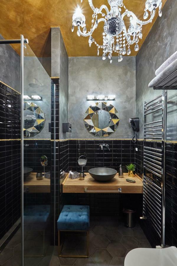 ボローニャ Palazzo Di Alcina - Residenza D'Epoca - Luxury- Bed & Breakfast エクステリア 写真